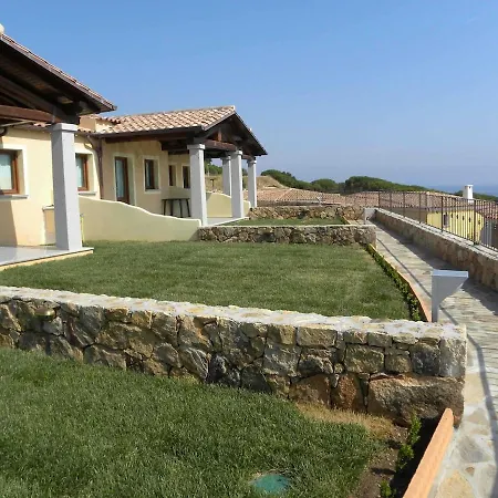 Villini Vista Mare Con Piscina By Budoniaffitti