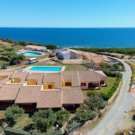 Villini Vista Mare Con Piscina By Budoniaffitti