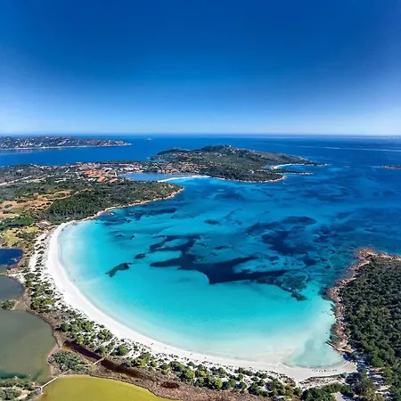 Сasa de vacaciones Villini Vista Mare Con Piscina By Budoniaffitti Isolotto dei Pedrami